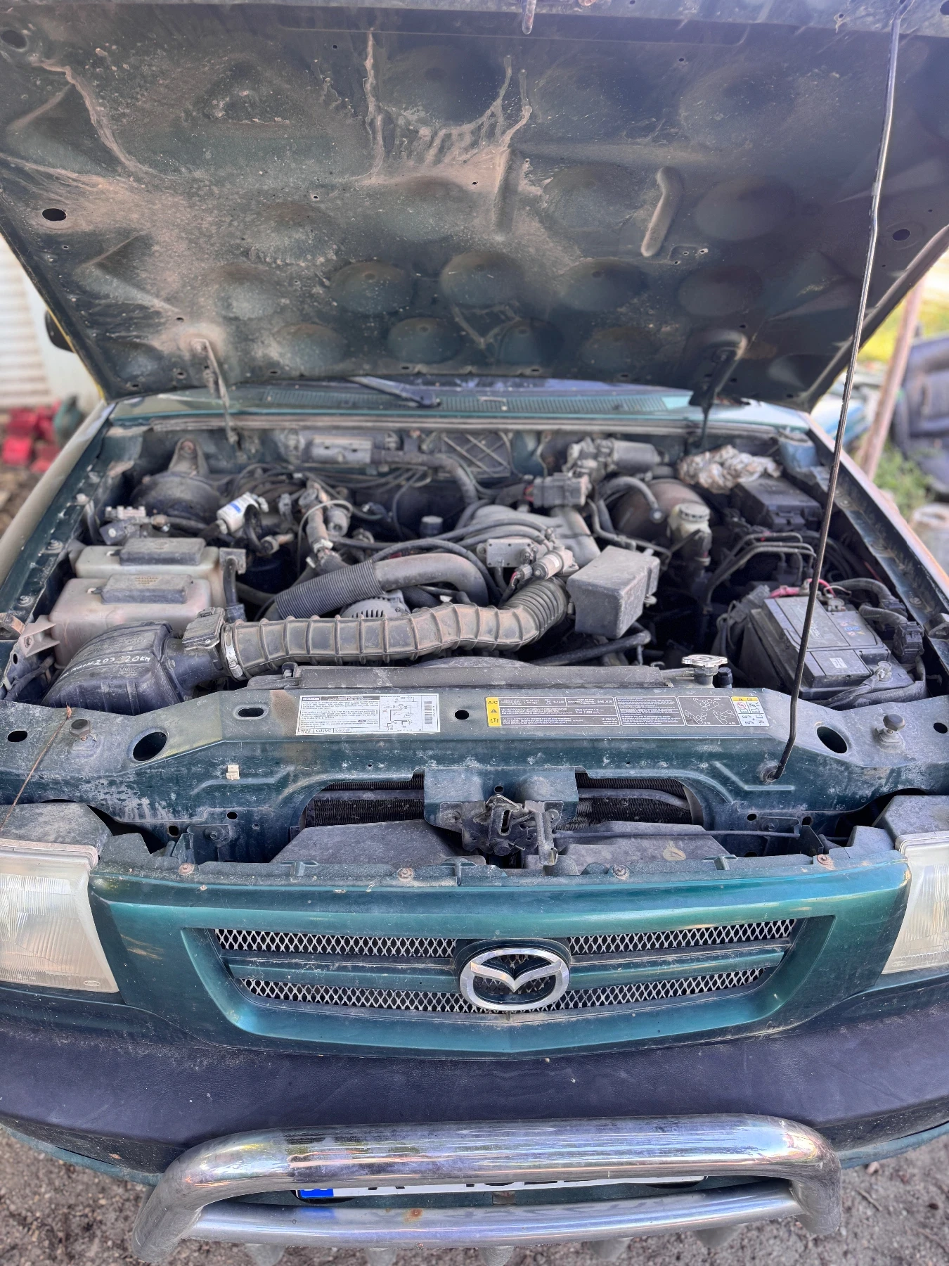 Mazda B2500 3.0 газ , снимка 6 - Автомобили и джипове - 56298960