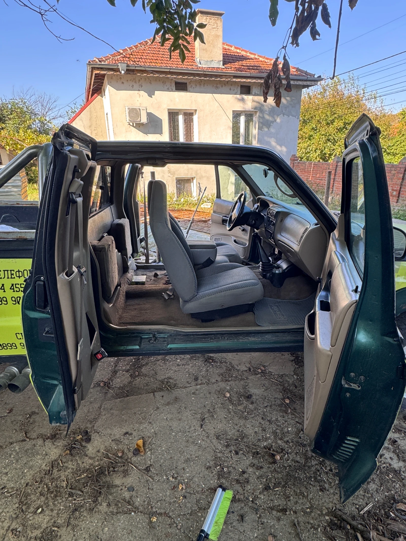 Mazda B2500 3.0 газ , снимка 7 - Автомобили и джипове - 56298960