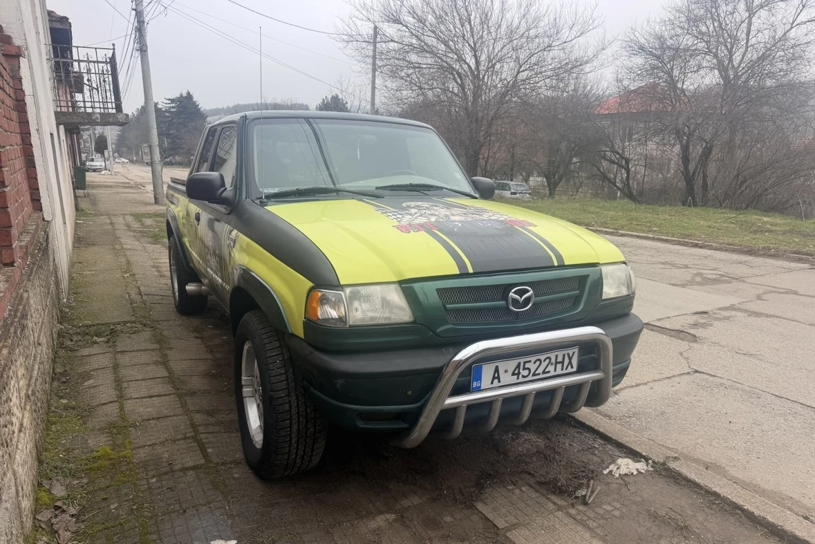 Mazda B2500 3.0 газ , снимка 4 - Автомобили и джипове - 56298960