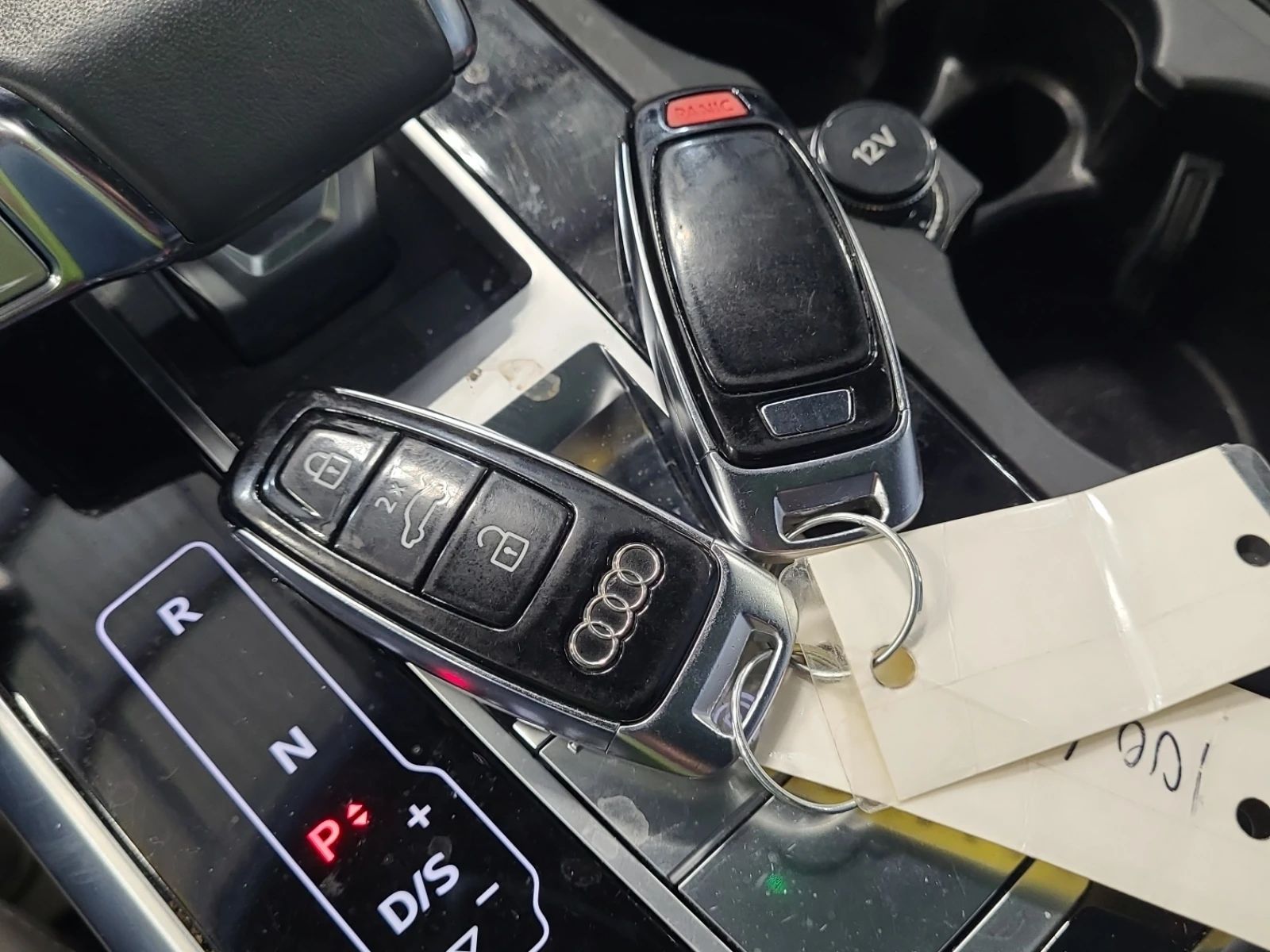 Audi Q8 CARFAX ������� | 2021 | 100 286 �� | Mobile.bg � ����������� 12