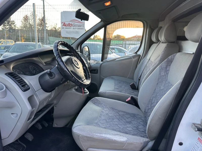 Opel Vivaro 1.9CDTI, снимка 10 - Бусове и автобуси - 47634006