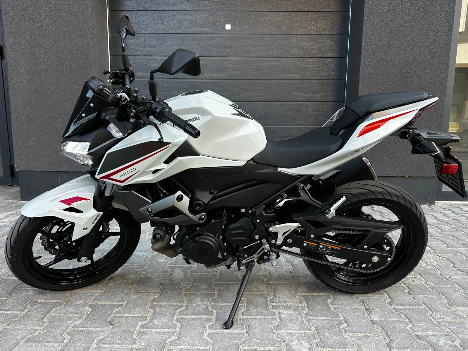 Kawasaki Z Z 400 B, снимка 2 - Мотоциклети и мототехника - 55075140