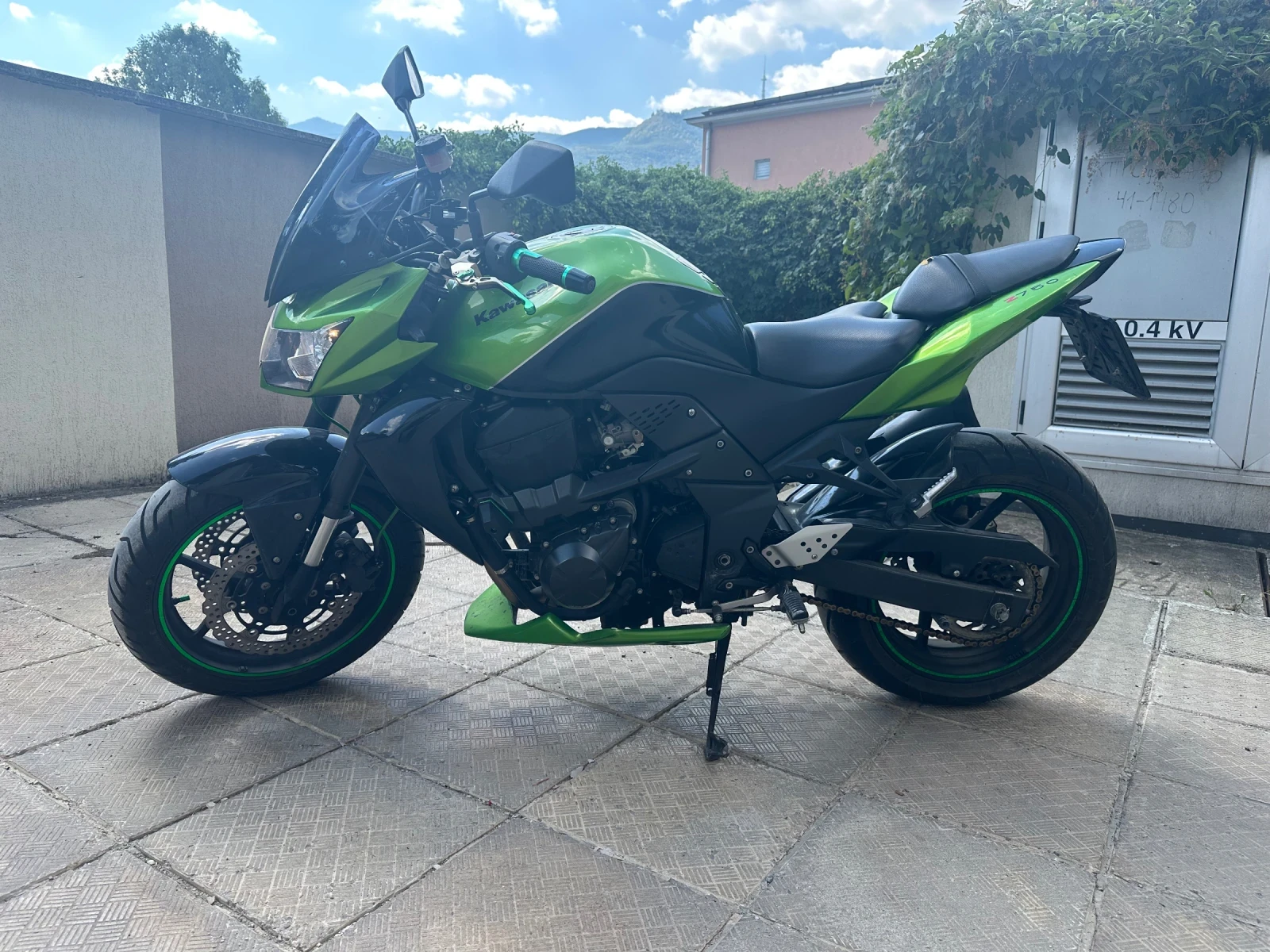 Kawasaki Z 750, снимка 2 - Мотоциклети и мототехника - 55831829