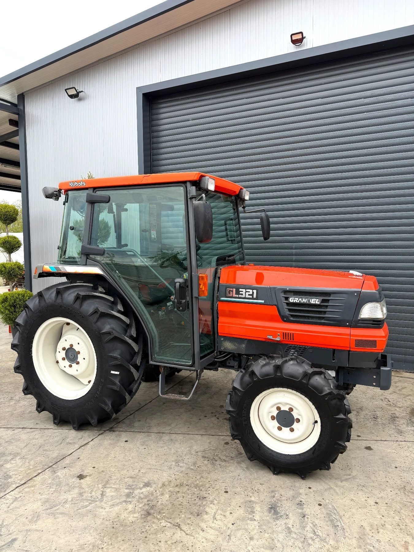 ������� Kubota GL321 32��. | Mobile.bg � ����������� 3