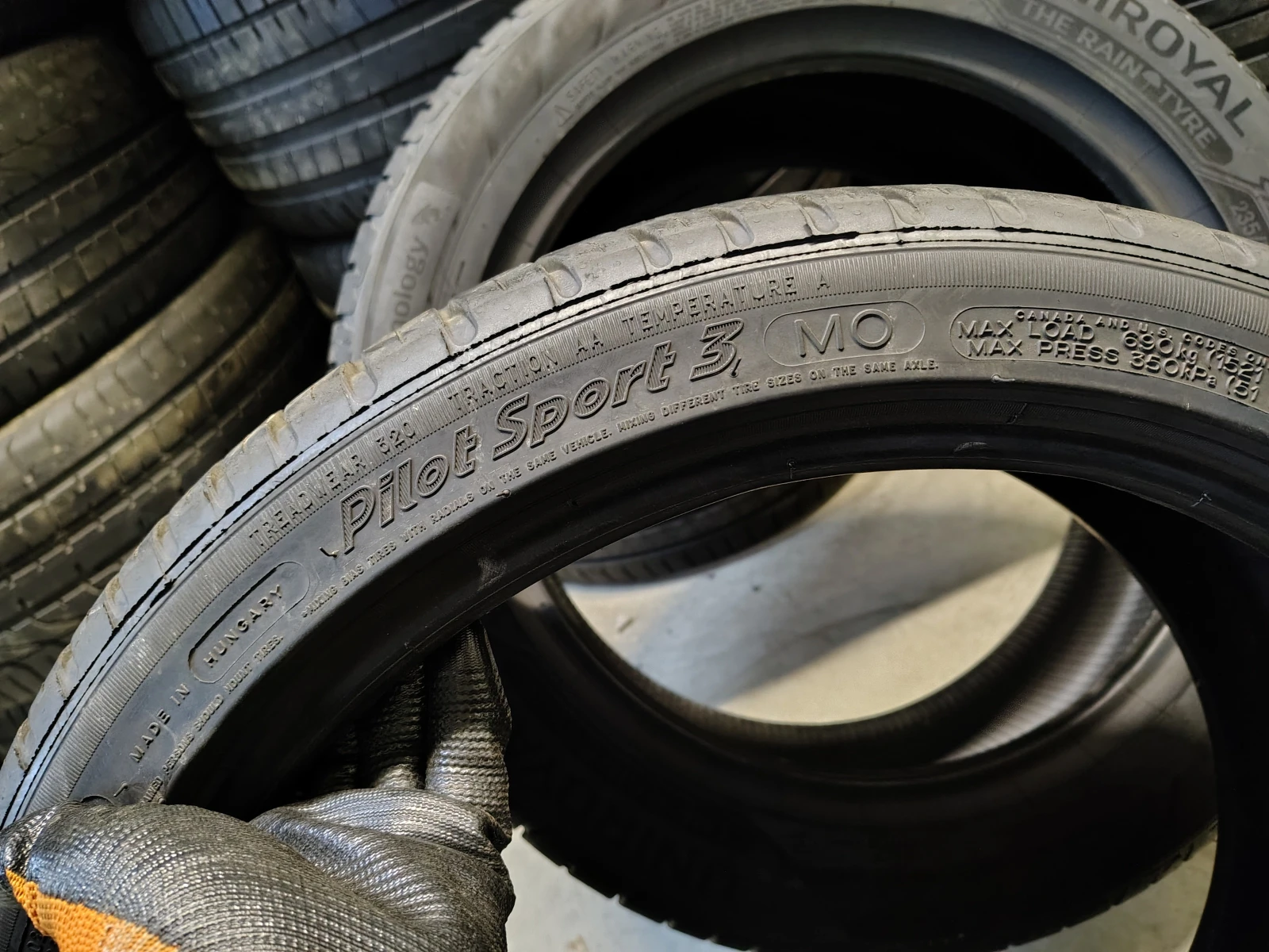  235/40R18 | Mobile.bg   5