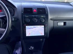 VW Touran 2.0 TDI 7 Местен Перфектен, снимка 16