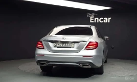 Mercedes-Benz E 300 AMG Line/ПОДГРЕВ/ОБДУХ/360/ХЕДЪП/, снимка 4