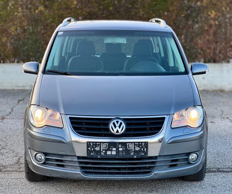 VW Touran 1.9TDi~105hp, снимка 2 - Автомобили и джипове - 48362449