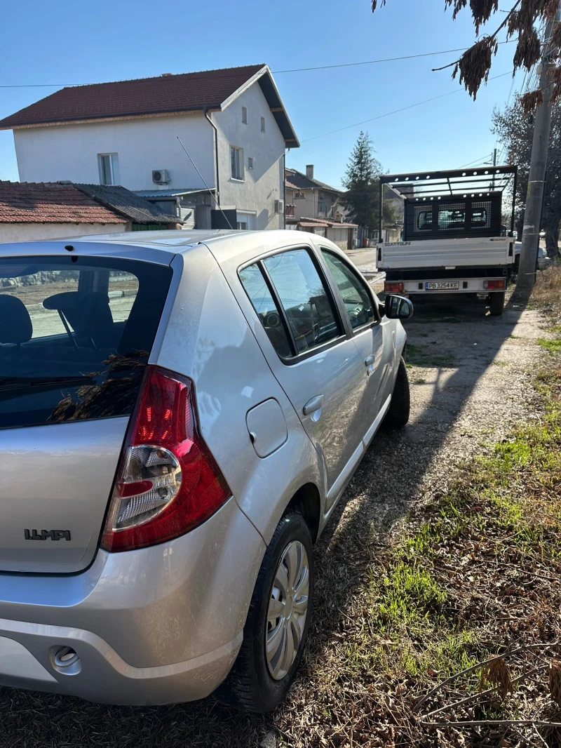 Dacia Sandero 1, 4, снимка 4 - Автомобили и джипове - 48433768