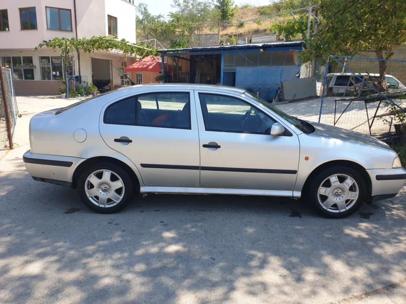Skoda Octavia 1.9 tdi, снимка 4 - Автомобили и джипове - 52970455