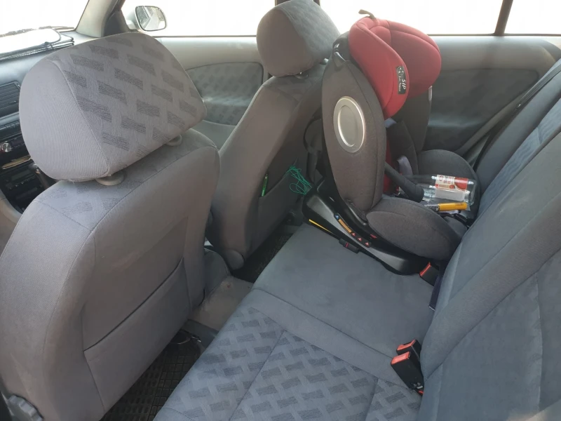 Skoda Octavia 1.9 tdi, снимка 8 - Автомобили и джипове - 52970455