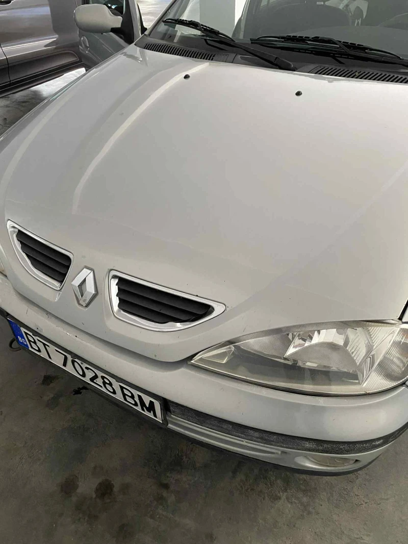 Renault Megane, снимка 5 - Автомобили и джипове - 51830908
