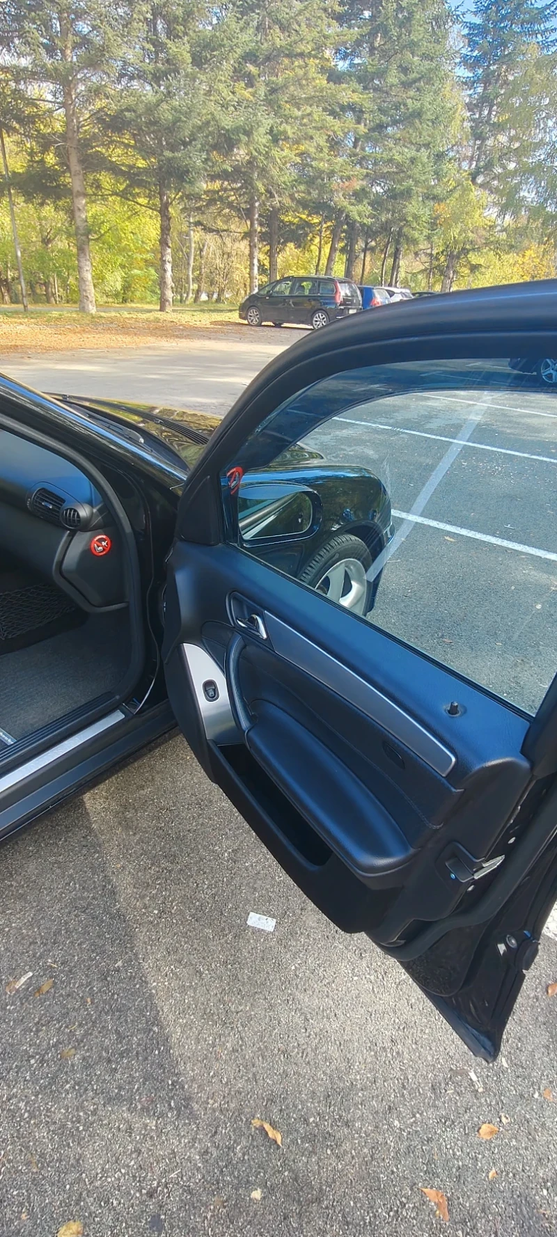 Mercedes-Benz C 230 Avantgarde+ Sport edition, снимка 8 - Автомобили и джипове - 52177605