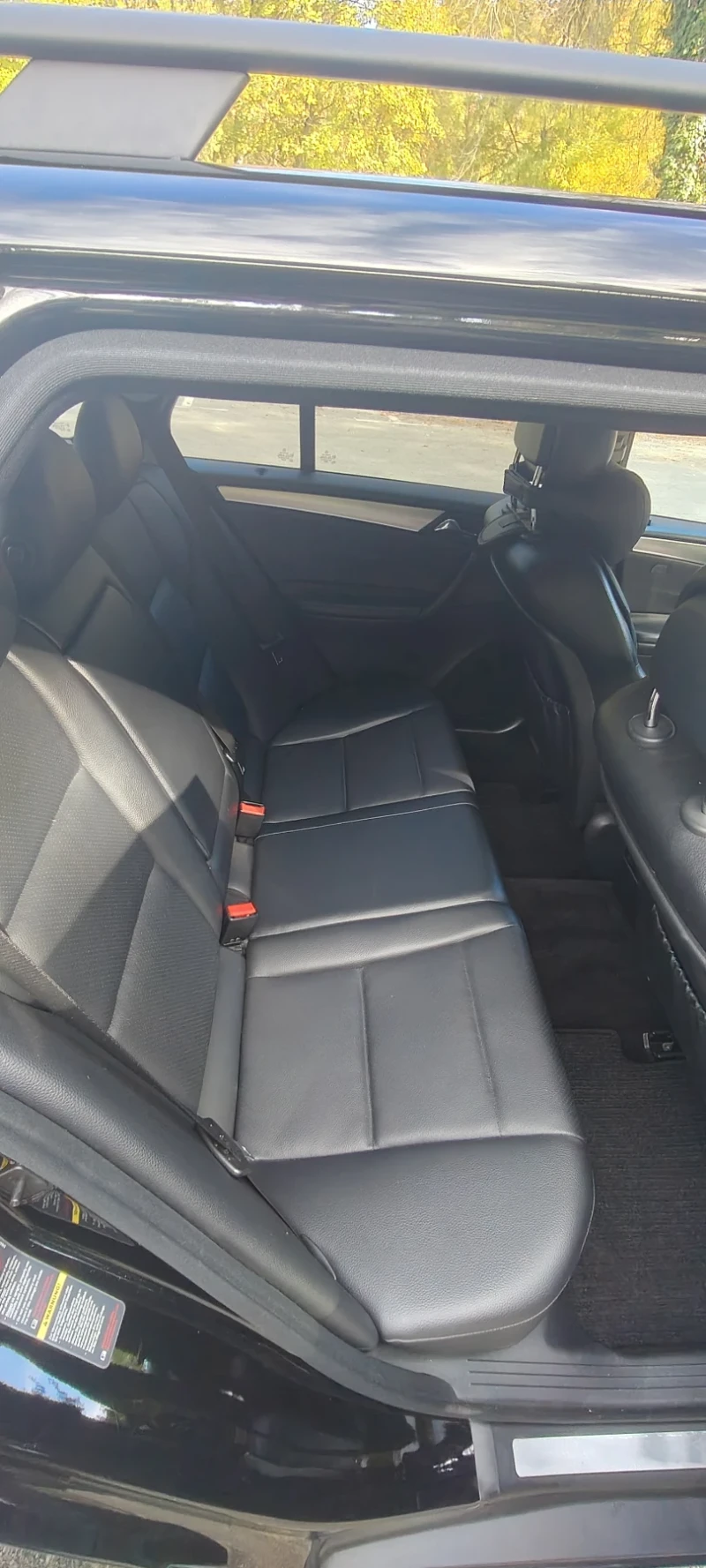 Mercedes-Benz C 230 Avantgarde+ Sport edition, снимка 11 - Автомобили и джипове - 52177605