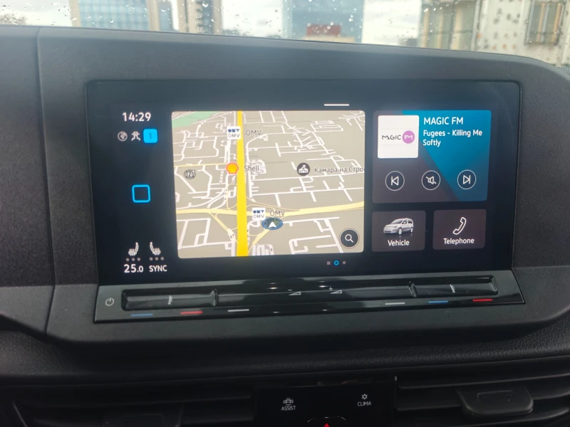 VW Caddy 2.0 TDI 6+ 1, снимка 14 - Автомобили и джипове - 52484900