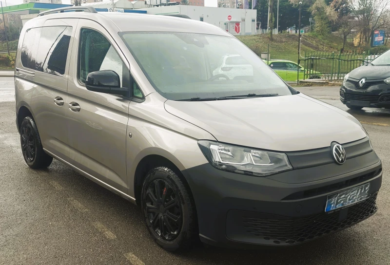 VW Caddy 2.0 TDI 6+ 1, снимка 8 - Автомобили и джипове - 52484900