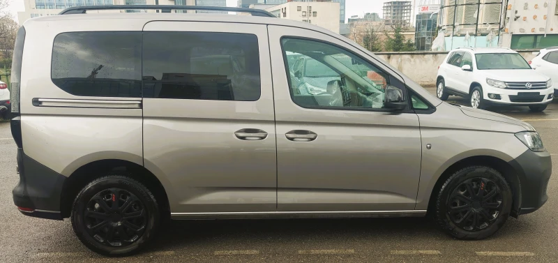 VW Caddy 2.0 TDI 6+ 1, снимка 7 - Автомобили и джипове - 52484900