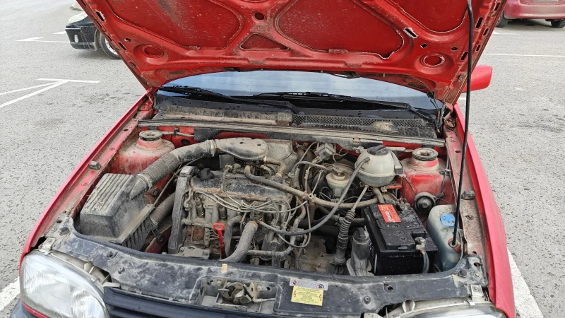 VW Golf 3 CL, снимка 12 - Автомобили и джипове - 52966239