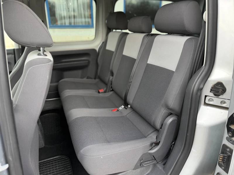 VW Caddy 2.00 TGI MAXI, снимка 10 - Автомобили и джипове - 53005556