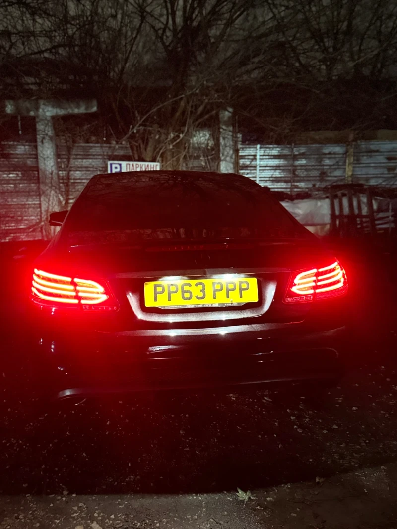 Mercedes-Benz E 220 AMG Sport Coupe, снимка 7 - Автомобили и джипове - 53058531