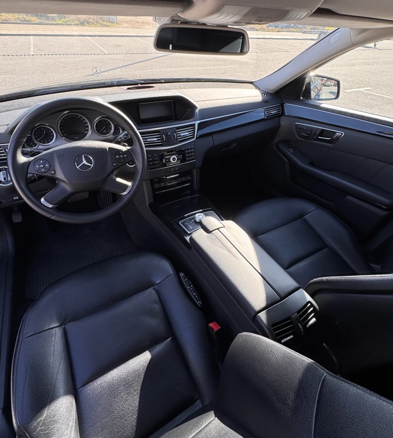 Mercedes-Benz E 350, снимка 11 - Автомобили и джипове - 53126715