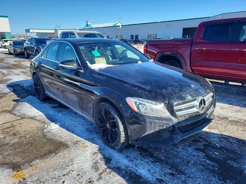 Mercedes-Benz C 300 * CARFAX * БЕЗ ПЪРВОНАЧАЛНА ВНОСКА, снимка 2 - Автомобили и джипове - 53338885