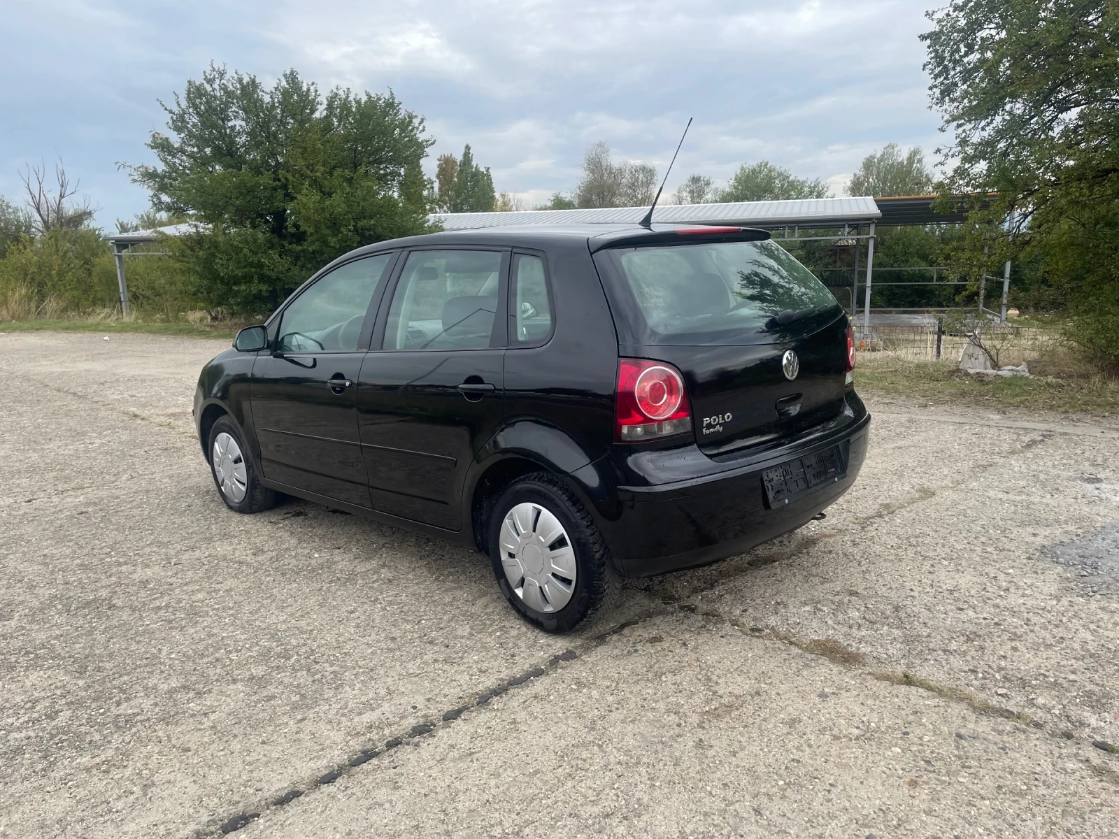 VW Polo 1.2i KLIMA 75k.s TOP - изображение 3