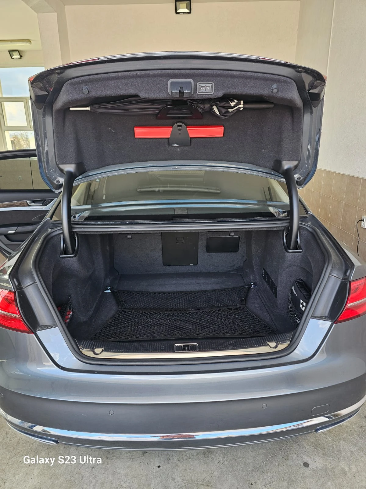 Audi A8 4.2TDI LONG 3xTV - изображение 8
