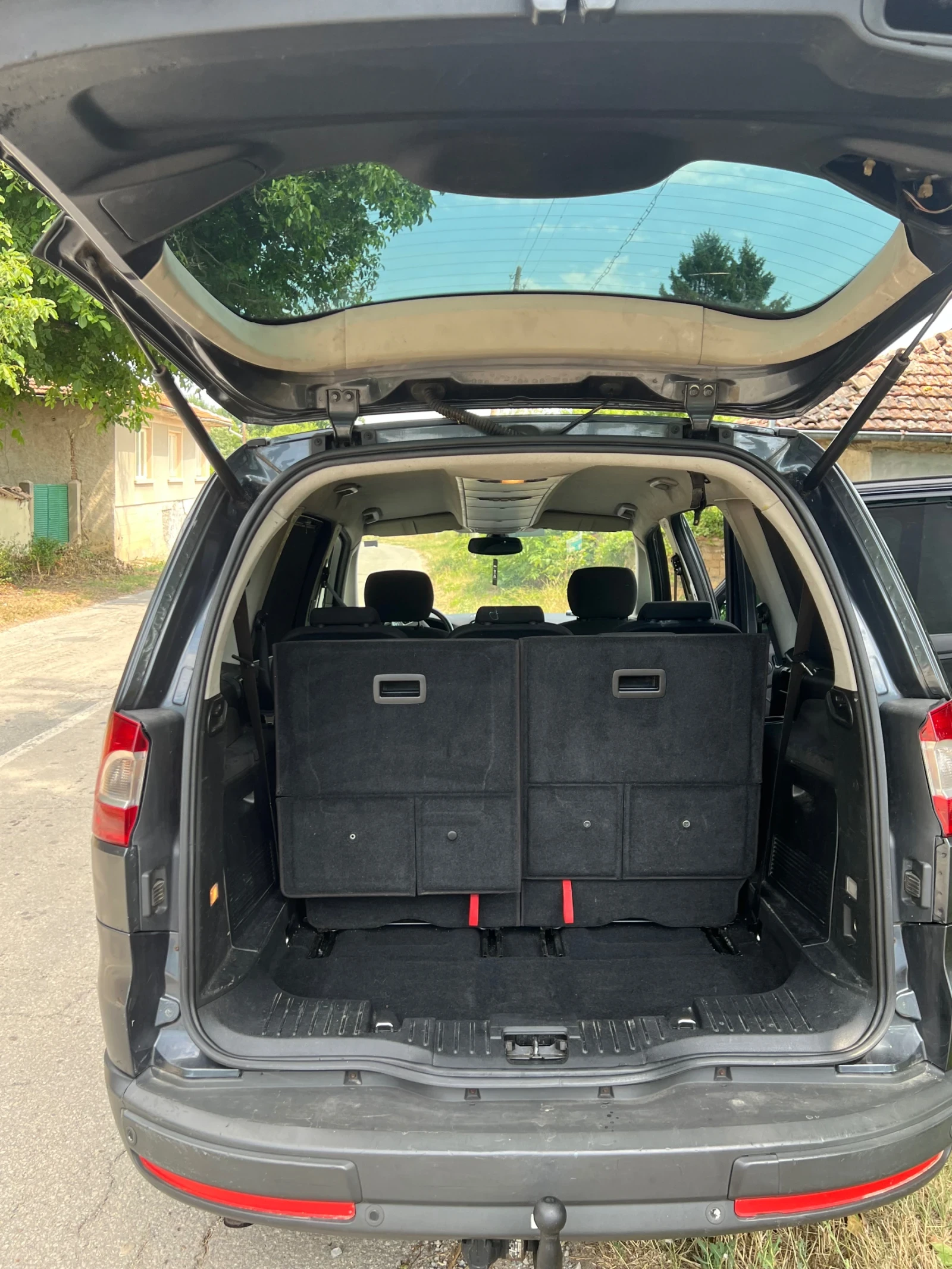 Ford Galaxy 2.0 - изображение 4