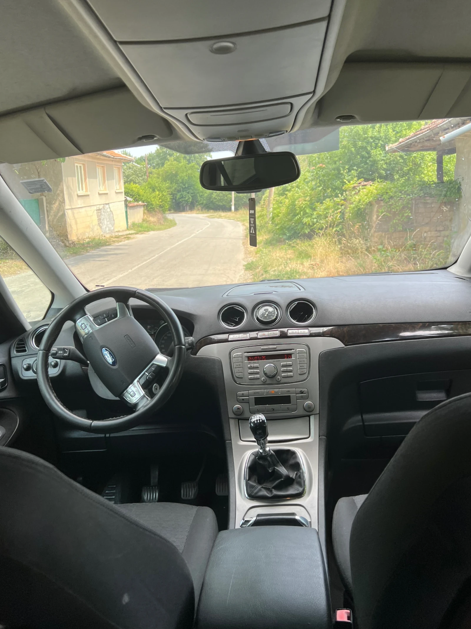 Ford Galaxy 2.0 - изображение 5