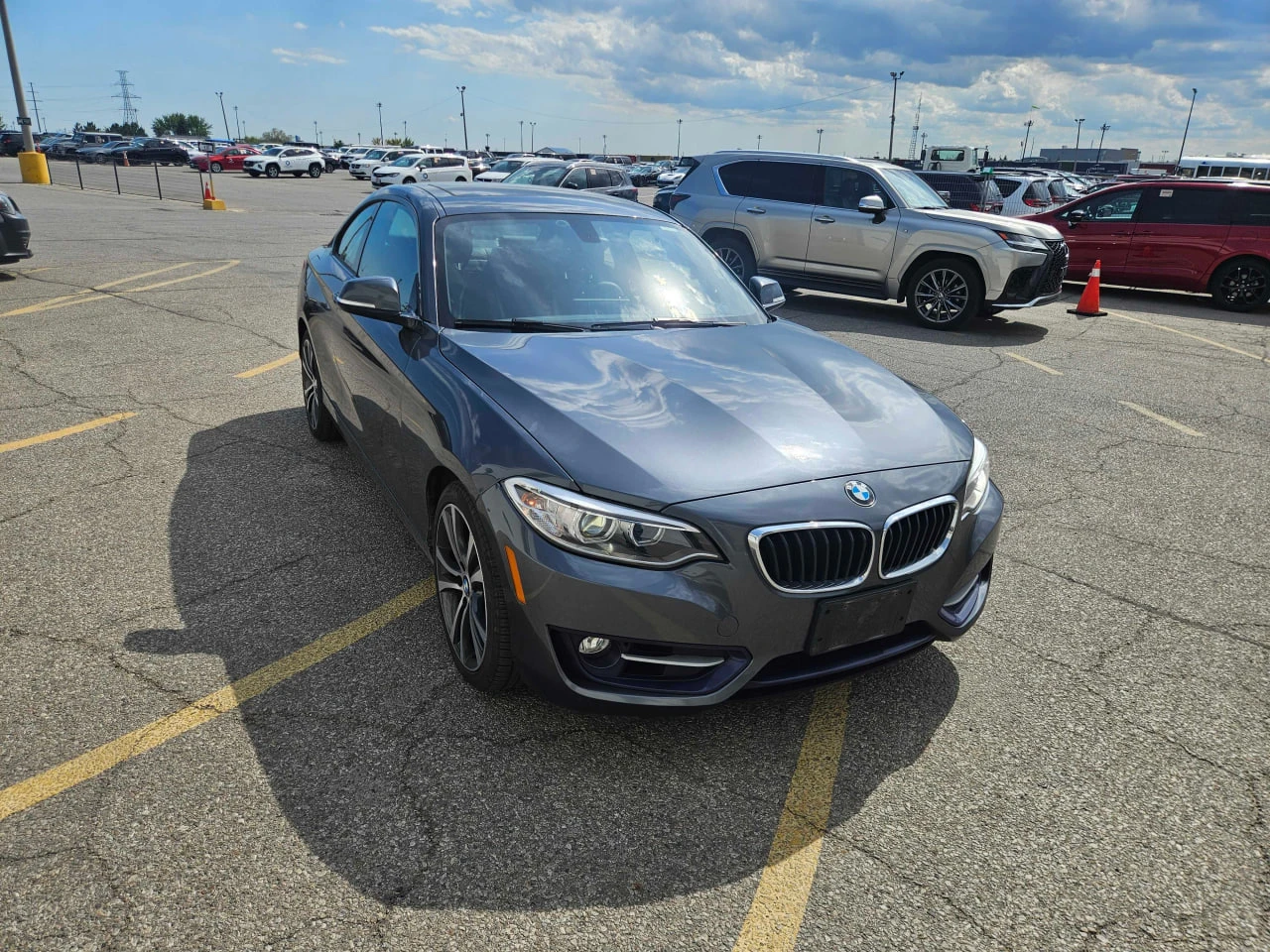 BMW 228 * CARFAX * АВТО КРЕДИТ * ЦЕНА ДО БГ! - изображение 3