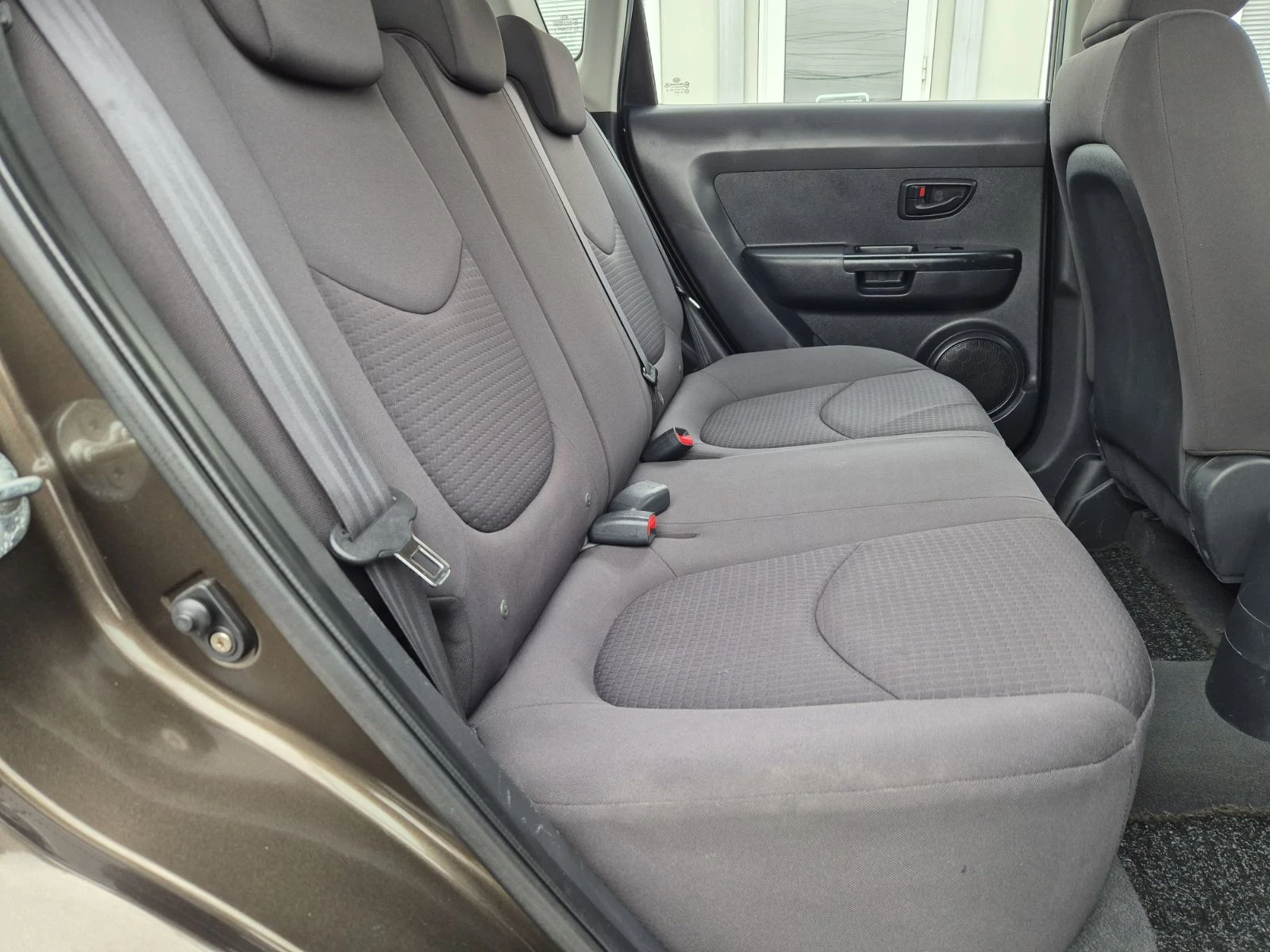 Kia Soul 1.6i-160000км - изображение 10