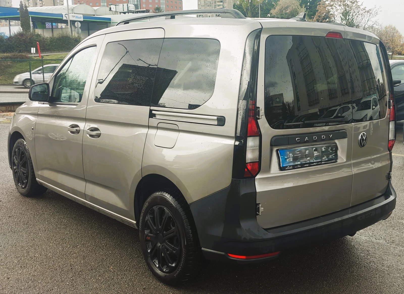 VW Caddy 2.0 TDI 6+ 1 - изображение 5
