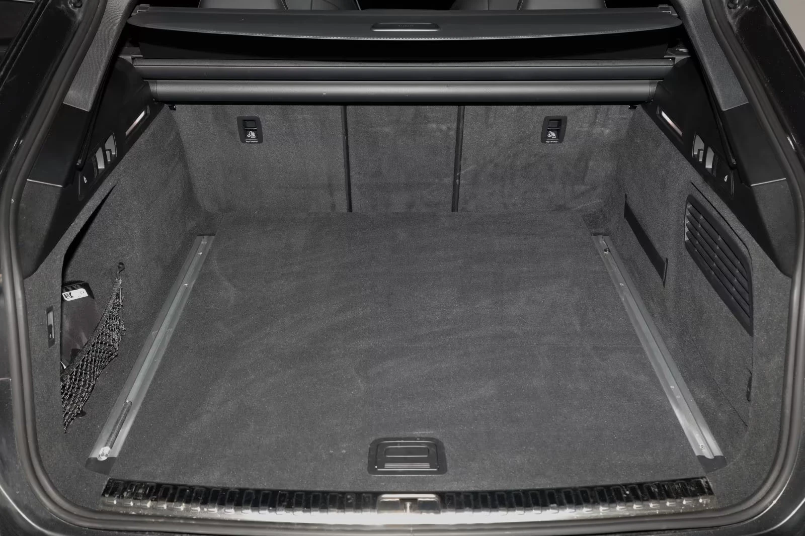 Audi Rs6 AVANT/600HP/MATRIX/CERAMIC/PANO/AHK/360/B&O/673g | Mobile.bg � ����������� 16