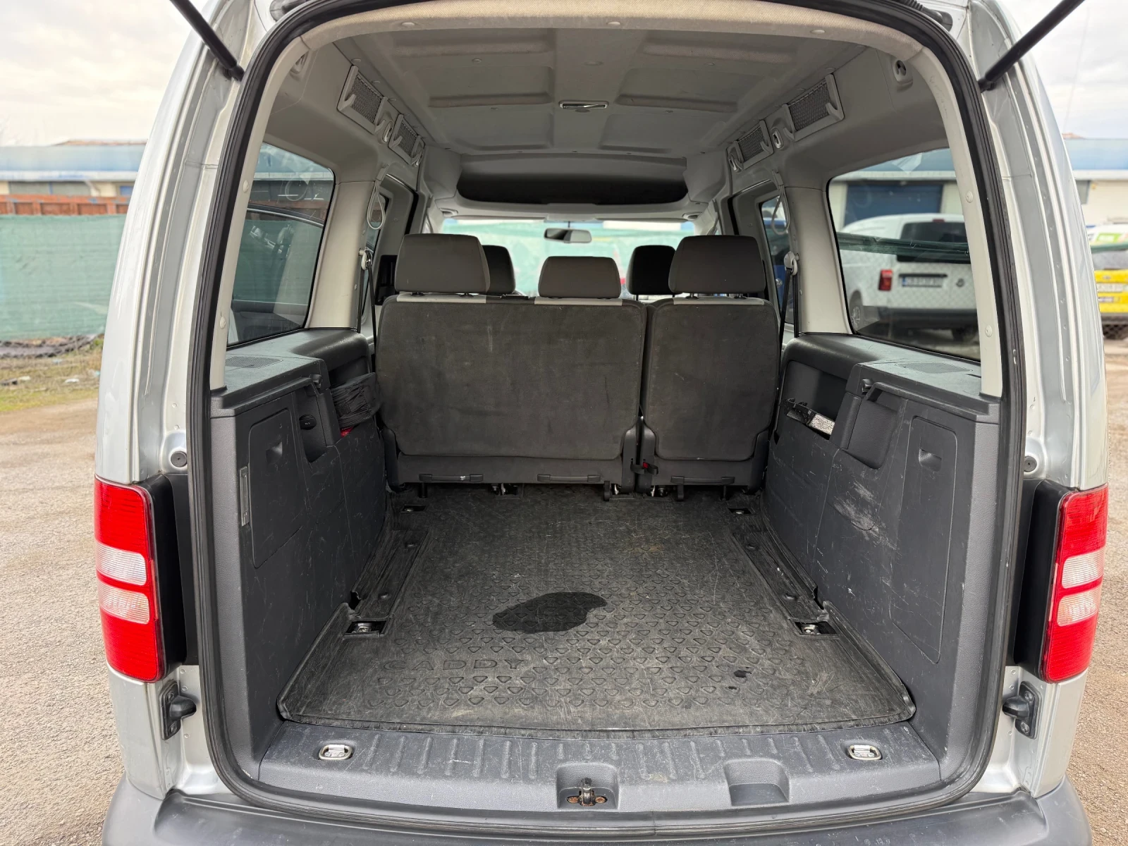 VW Caddy 2.00  MAXI | Mobile.bg � ����������� 11