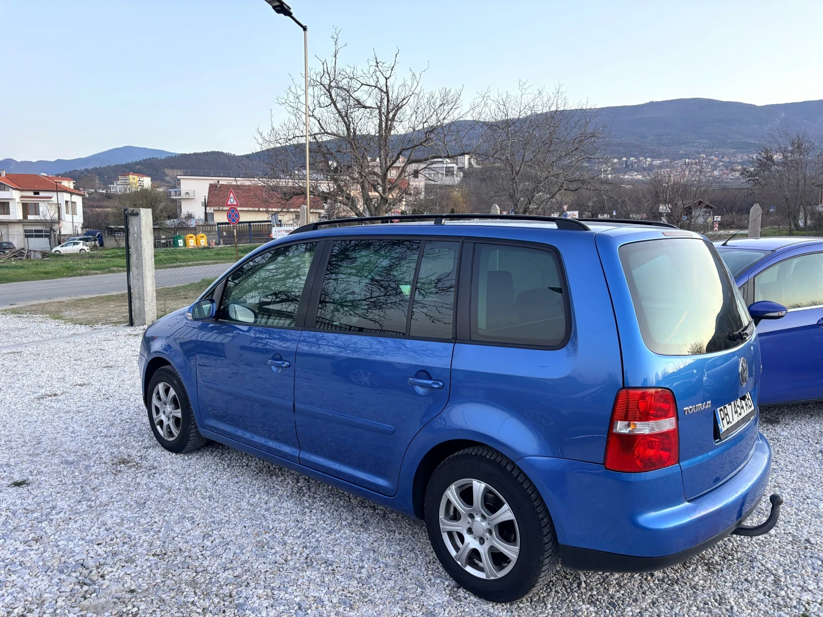 VW Touran 2.0 TDI 7 ������ ��������� | Mobile.bg � ����������� 7