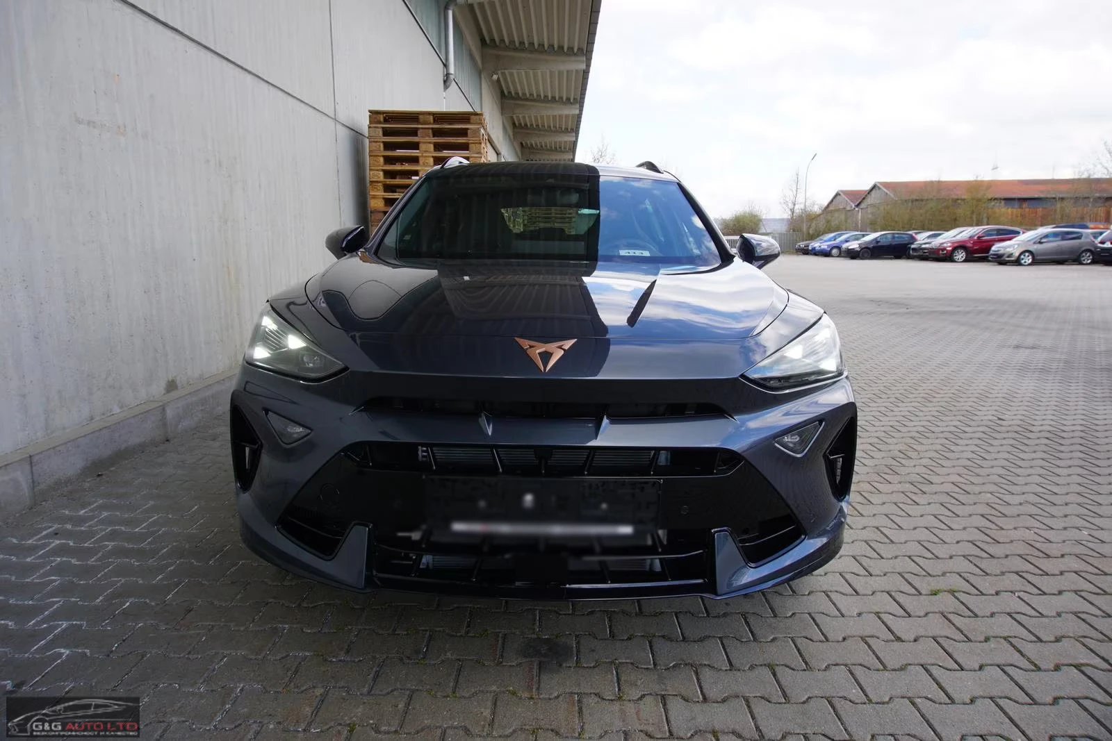 Cupra Formentor 2.0TSI/333HP/4DRIVE/VZ/PANO/CAM/MEMO/NAVI/941g, снимка 2 - Автомобили и джипове - 53894736