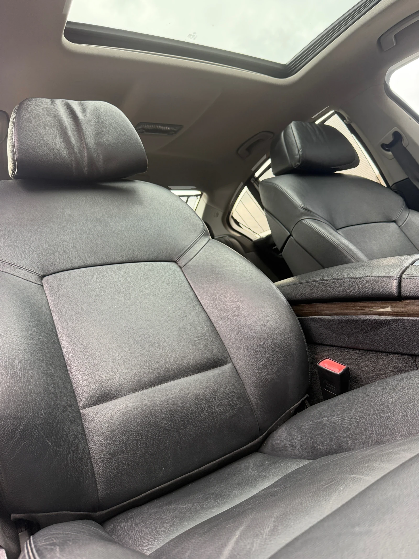 BMW 730 Бартер лизинг, снимка 17 - Автомобили и джипове - 54287153