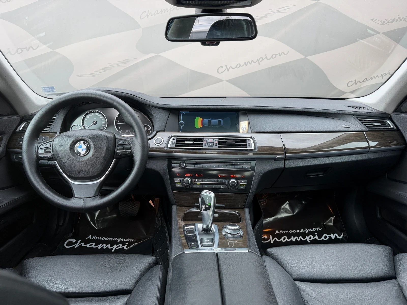 BMW 730 Бартер лизинг, снимка 9 - Автомобили и джипове - 54287153