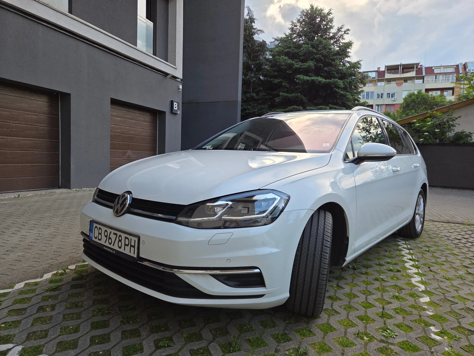 VW Golf 56000km!!! 1.5TSI 150к.UNIKAT!!!, снимка 3 - Автомобили и джипове - 54748570