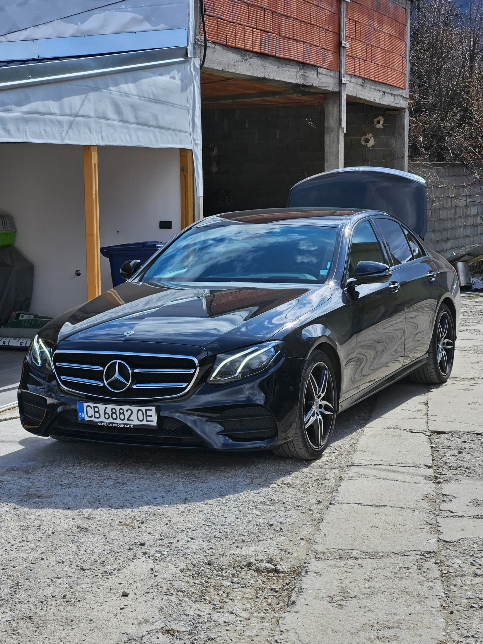 Mercedes-Benz E 220 4 Matic AMG Night