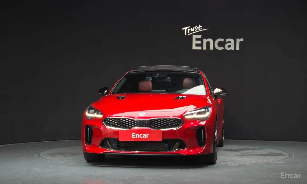 Kia Stinger 3.3* TURBO* GT* AWD* ОБДУХВАНЕ* ХЕДЪП* ДИСТРОНИК* , снимка 3 - Автомобили и джипове - 55844815