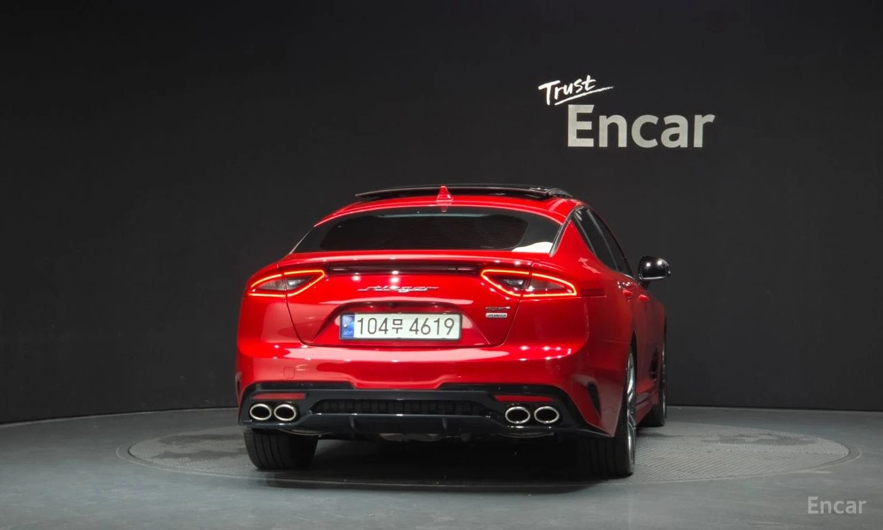 Kia Stinger 3.3* TURBO* GT* AWD* ОБДУХВАНЕ* ХЕДЪП* ДИСТРОНИК* , снимка 4 - Автомобили и джипове - 55844815
