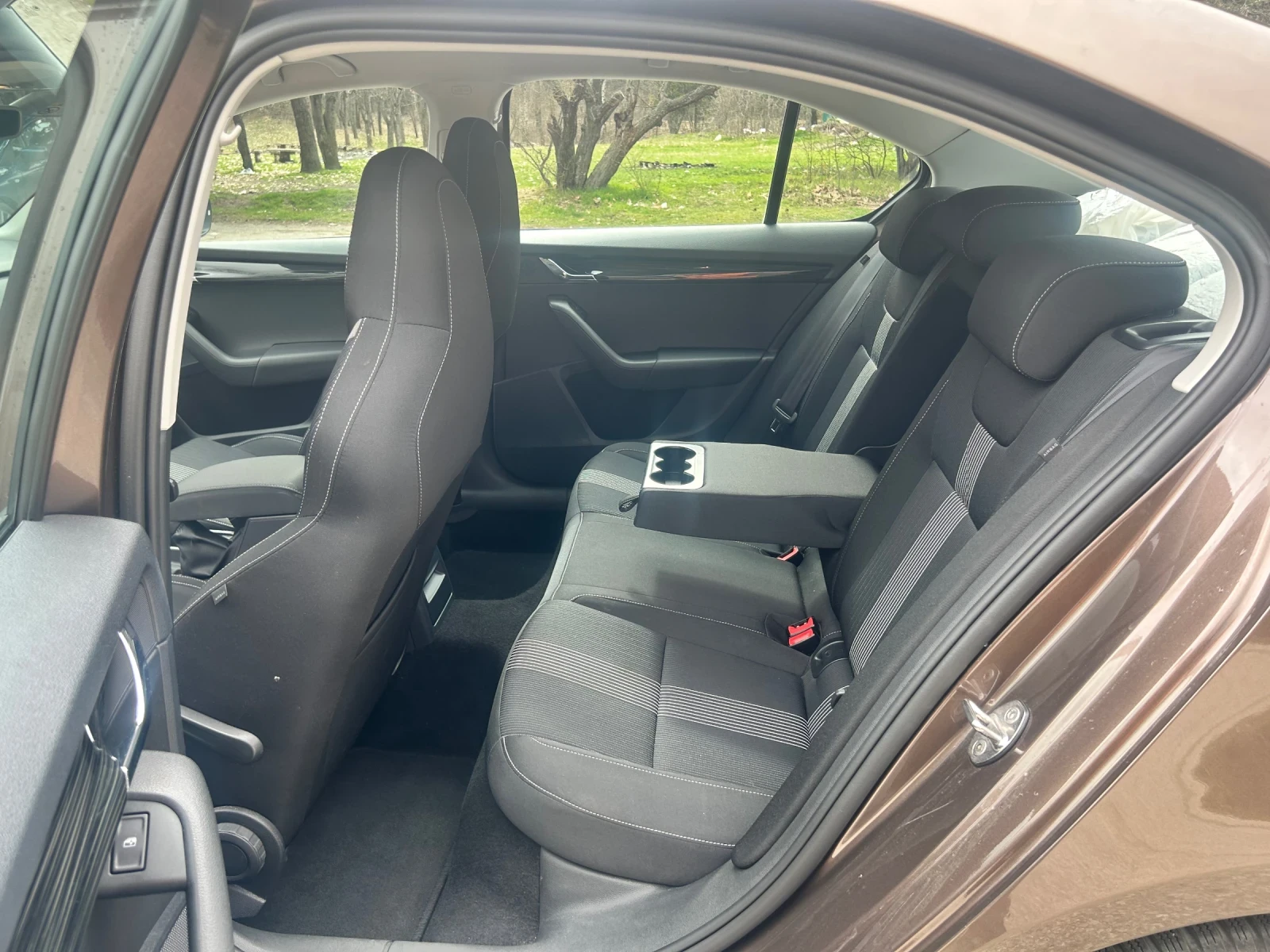 Skoda Octavia, снимка 9 - Автомобили и джипове - 55878822