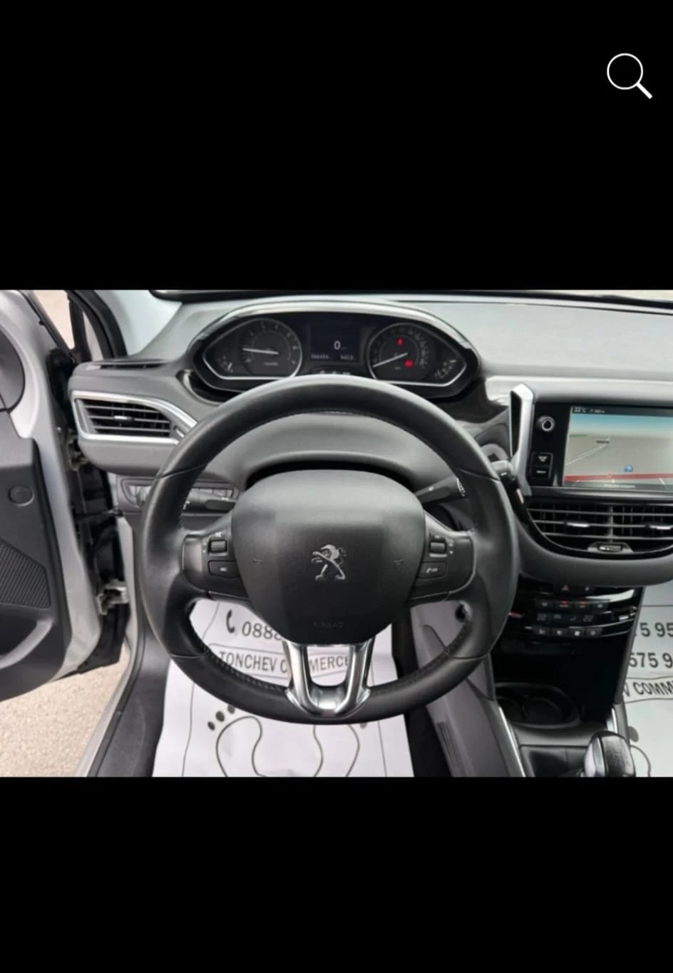 Peugeot 208 1.2 Бензин Allure, снимка 12 - Автомобили и джипове - 55891211