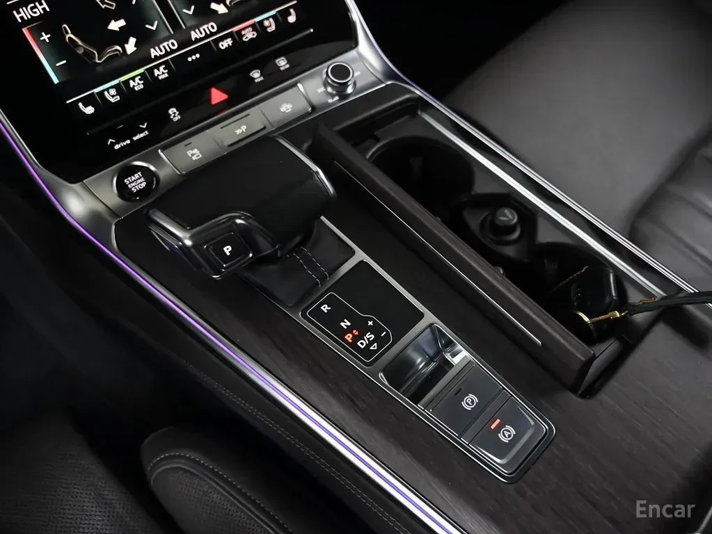 Audi A7 55TFSI* MATRIX* S* LINE* ОБДУХВАНЕ* ДИСТРОНИК* , снимка 10 - Автомобили и джипове - 56130401