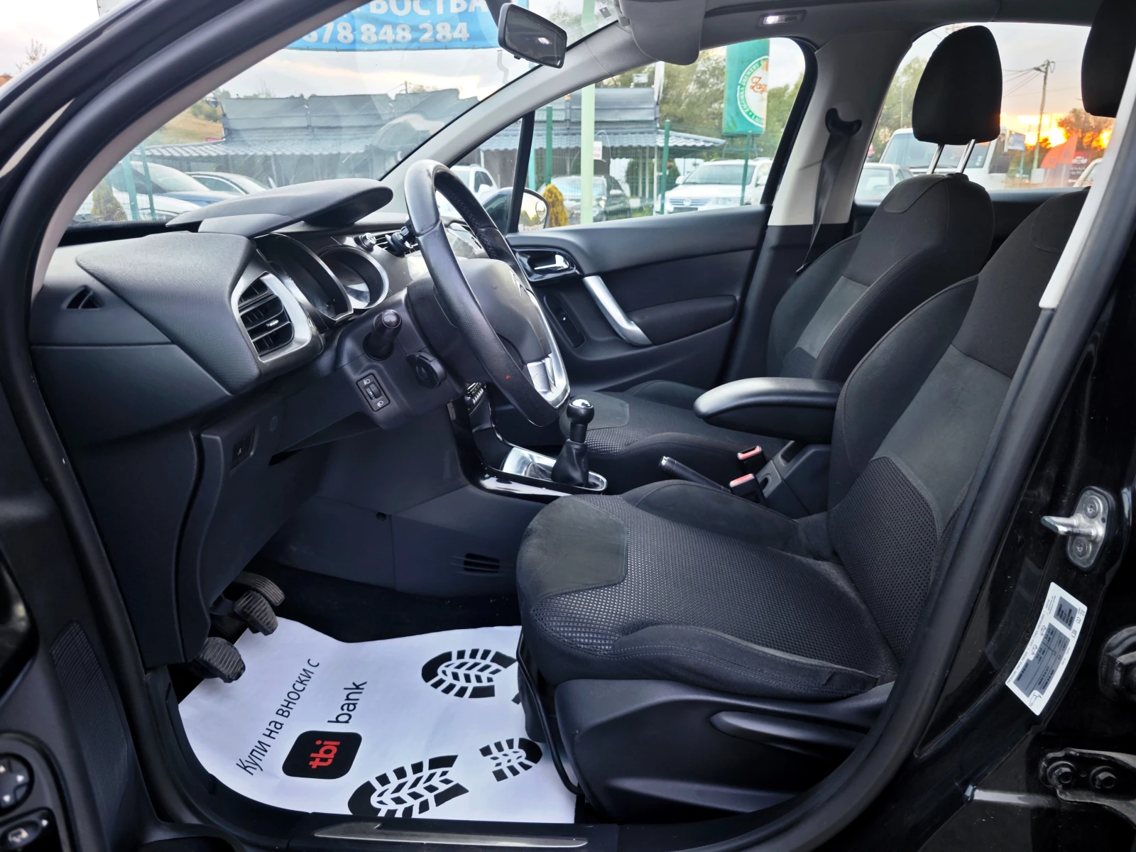 Citroen C3 1.4HDi Exclusive, снимка 9 - Автомобили и джипове - 56133049