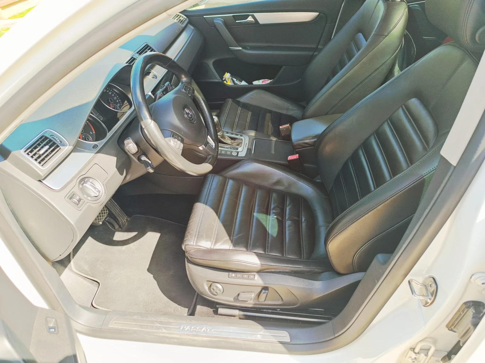 VW Passat, снимка 10 - Автомобили и джипове - 56335270