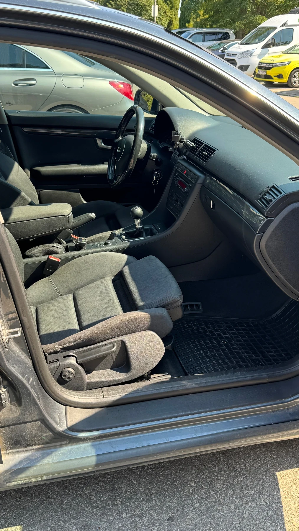 Audi A4, снимка 8 - Автомобили и джипове - 56577697