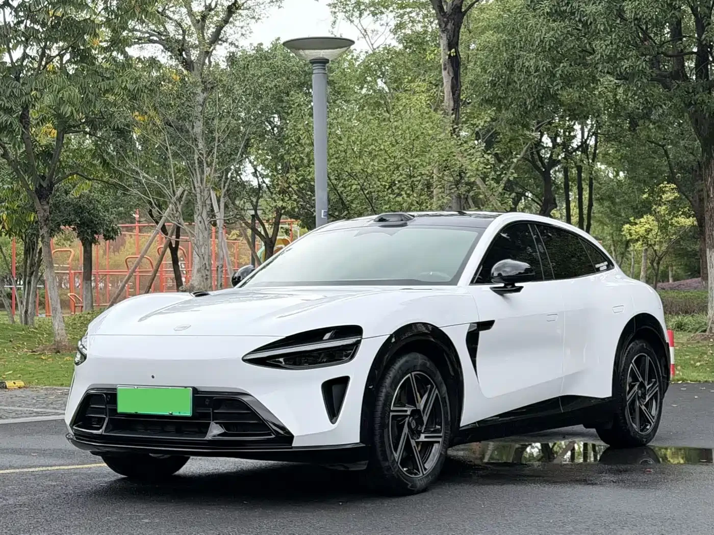 Xiaomi YU7 2025 Extended Range RWD Edition